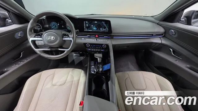 Hyundai Avante — фото 7