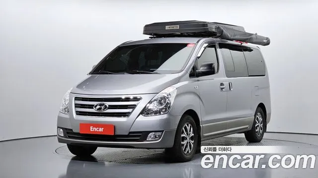 Hyundai Starex — фото 1