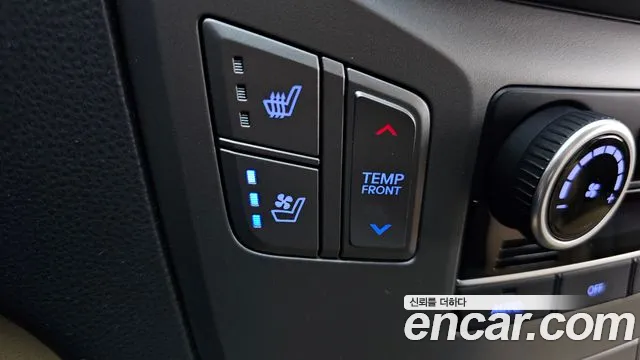 Hyundai Starex — фото 17