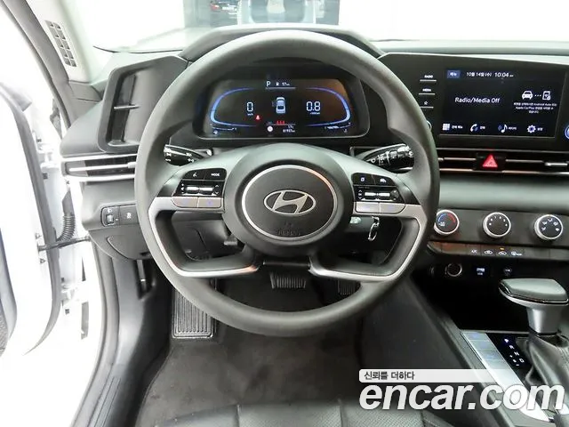 Hyundai Avante — фото 7