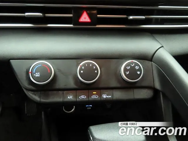Hyundai Avante — фото 9