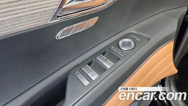 Genesis GV80 — фото 27