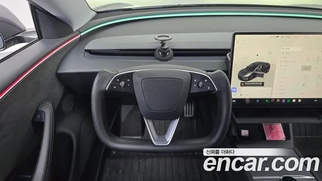 Tesla Model 3 — фото 13