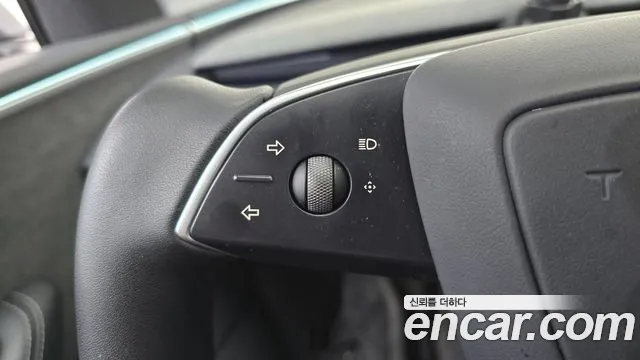 Tesla Model 3 — фото 16