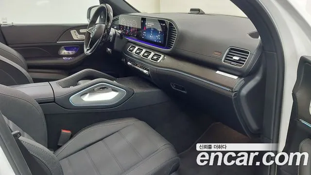 Mercedes-Benz GLS-Class — фото 13