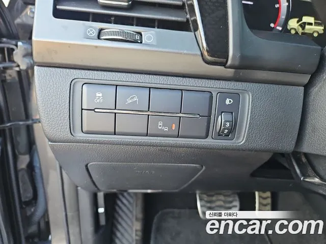 KG_Mobility_Ssangyong Rexton — фото 17