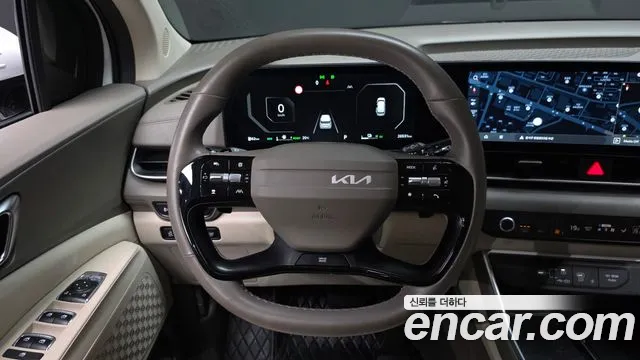 Kia Carnival — фото 12
