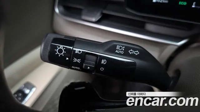 Kia Carnival — фото 30
