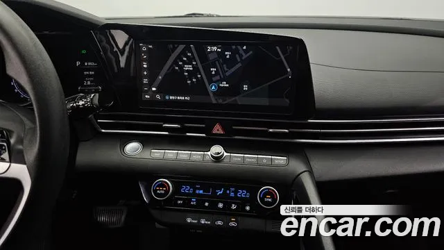 Hyundai Avante — фото 14