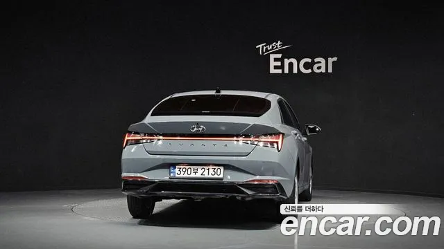 Hyundai Avante — фото 4