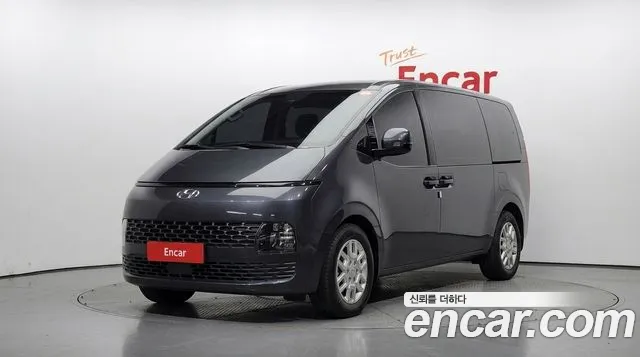 Hyundai Staria — фото 1