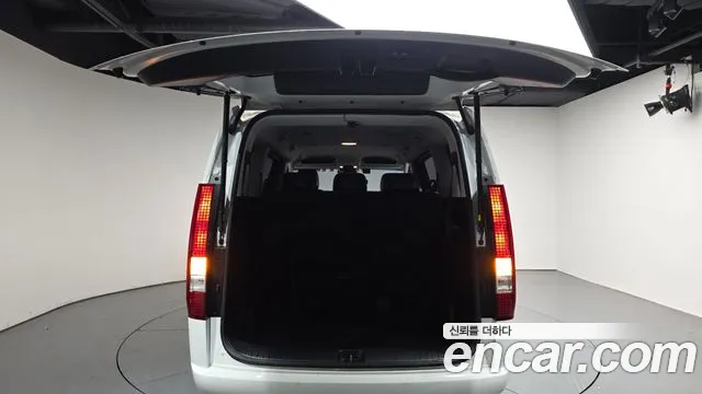 Hyundai Staria — фото 19