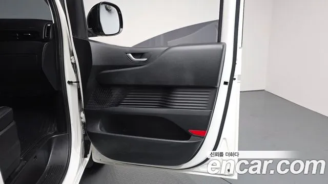 Hyundai Staria — фото 24