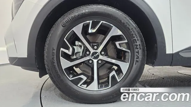 Kia Sportage — фото 5