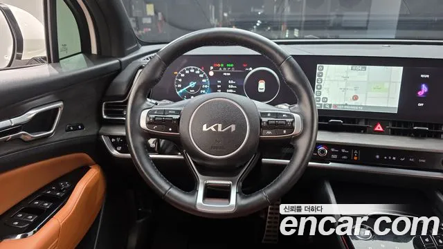 Kia Sportage — фото 13