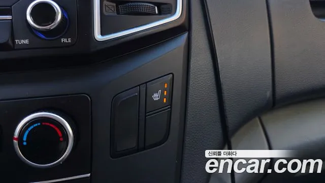 Hyundai Starex — фото 13