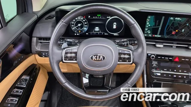 Kia Carnival — фото 13