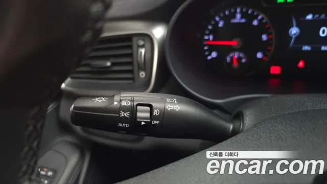 Kia Sorento — фото 30