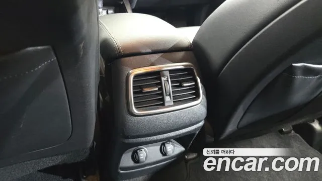 Kia Sorento — фото 31