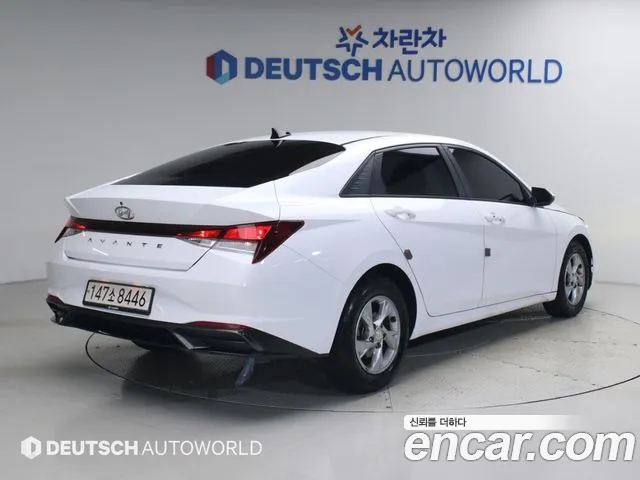 Hyundai Avante — фото 2