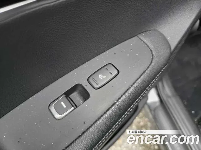 Kia Sorento — фото 9
