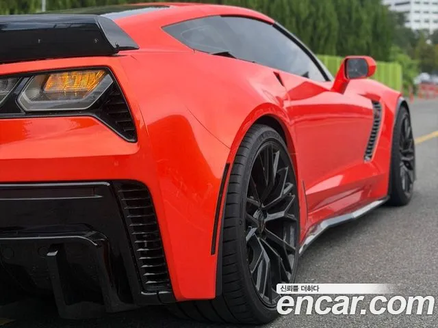 Chevrolet Corvette — фото 9