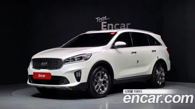 Kia Sorento — фото 1