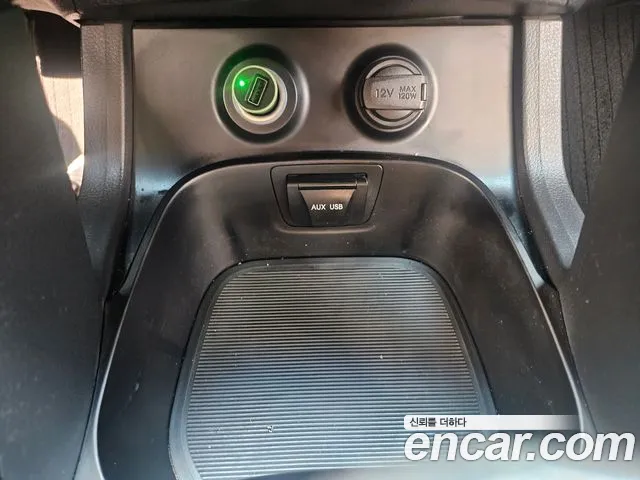 Hyundai Santa Fe — фото 14