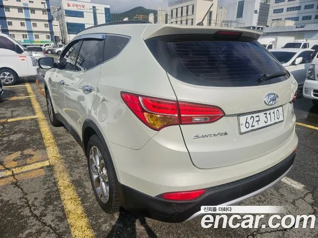 Hyundai Santa Fe — фото 4