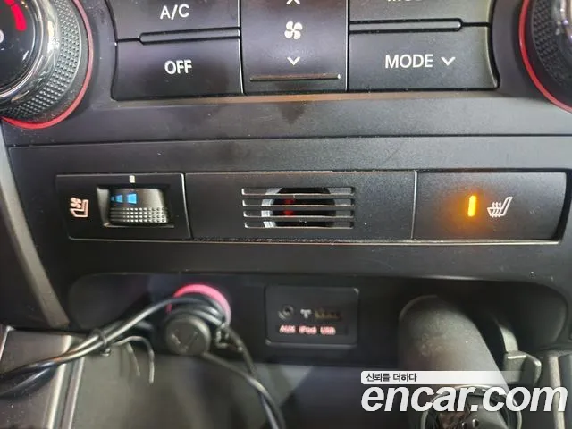 Kia Sorento — фото 12