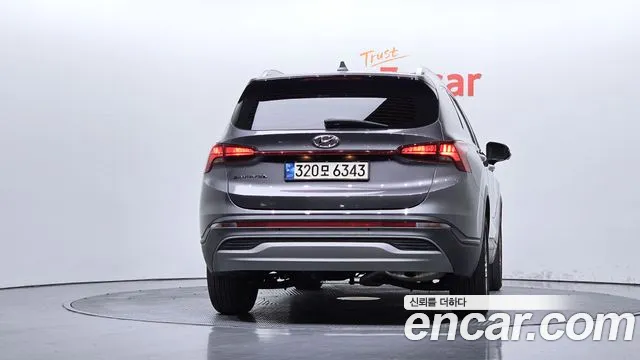 Hyundai Santa Fe — фото 4