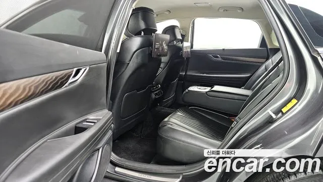 Genesis G80 — фото 12