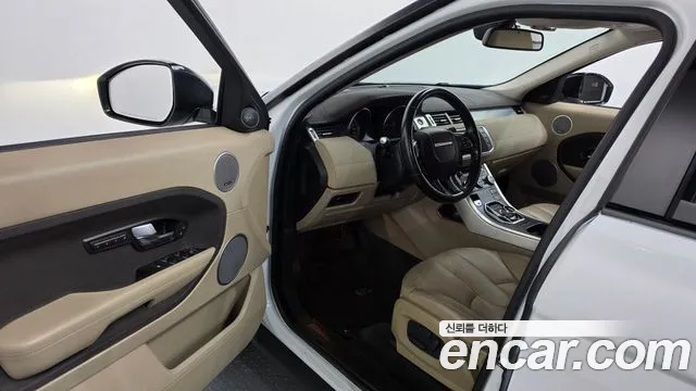 Land Rover Range Rover Evoque — фото 10