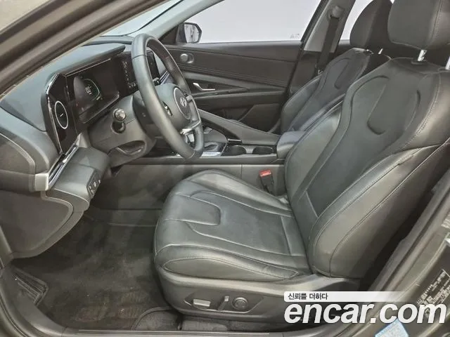 Hyundai Avante — фото 12