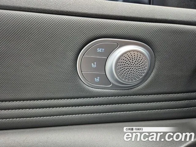 Hyundai Avante — фото 16