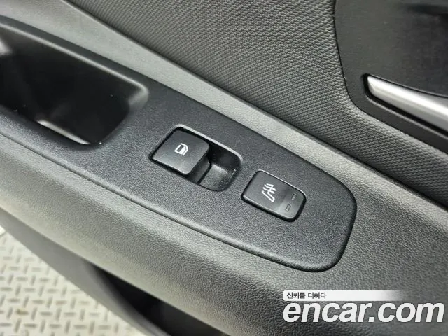 Hyundai Avante — фото 19