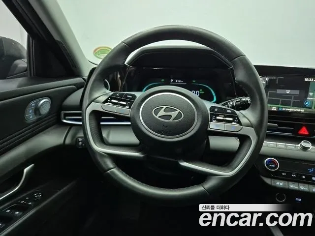 Hyundai Avante — фото 10