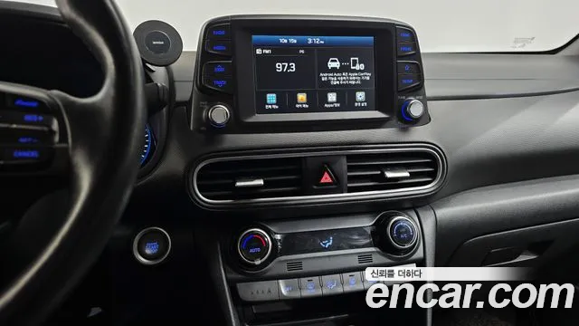 Hyundai Kona — фото 12