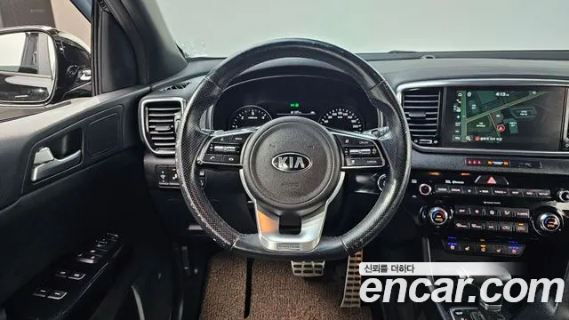 Kia Sportage — фото 12