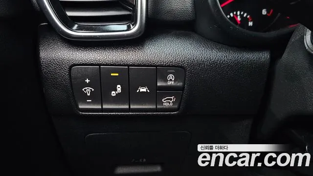 Kia Sportage — фото 16