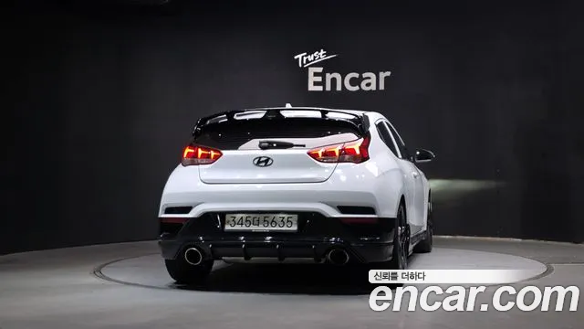 Hyundai Veloster — фото 4
