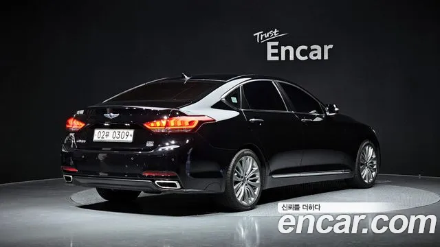 Hyundai Genesis — фото 2
