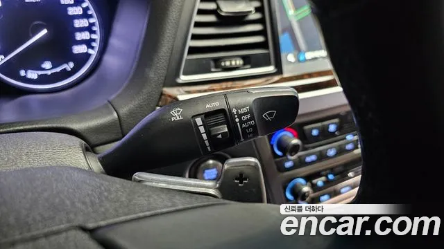 Hyundai Genesis — фото 30
