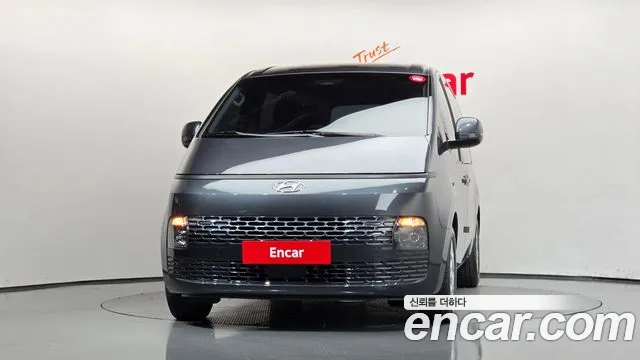 Hyundai Staria — фото 3