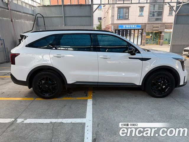 Kia Sorento — фото 6