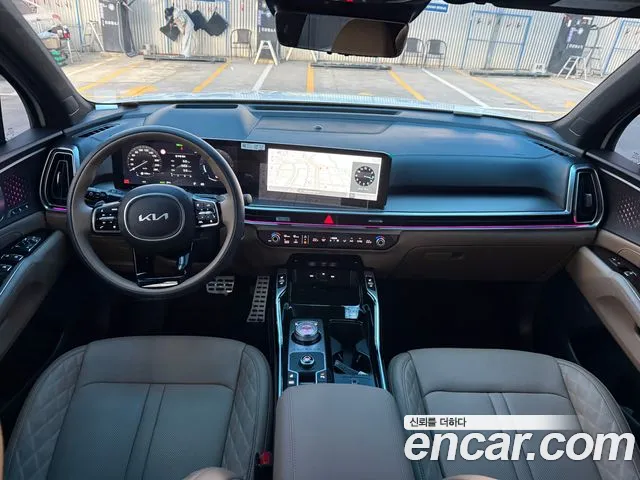 Kia Sorento — фото 7
