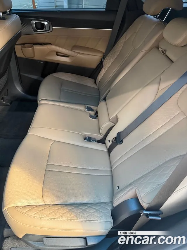 Kia Sorento — фото 10