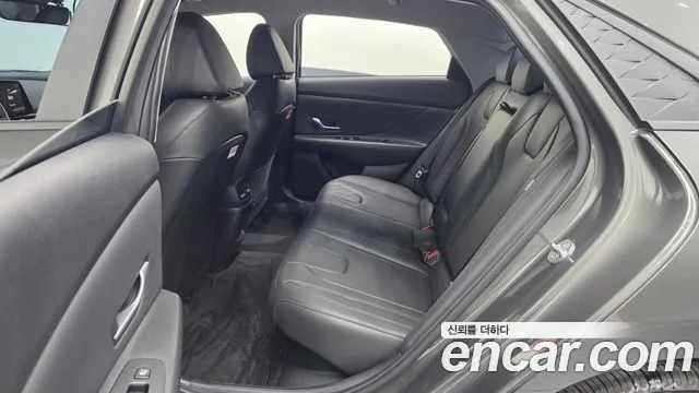 Hyundai Avante — фото 11