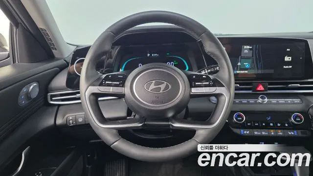 Hyundai Avante — фото 13
