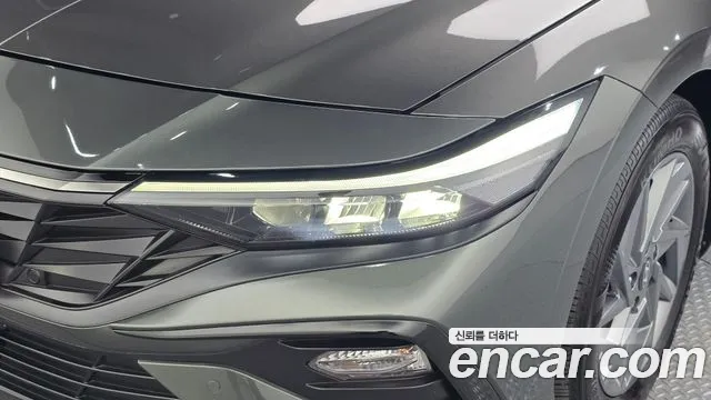 Hyundai Avante — фото 22